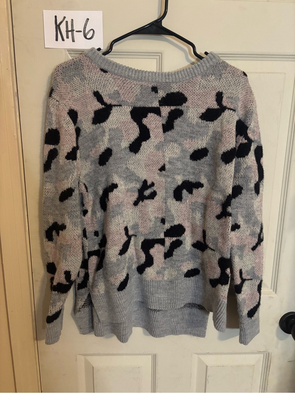 THML Grey Sweater with Pink and Black Abstract Print